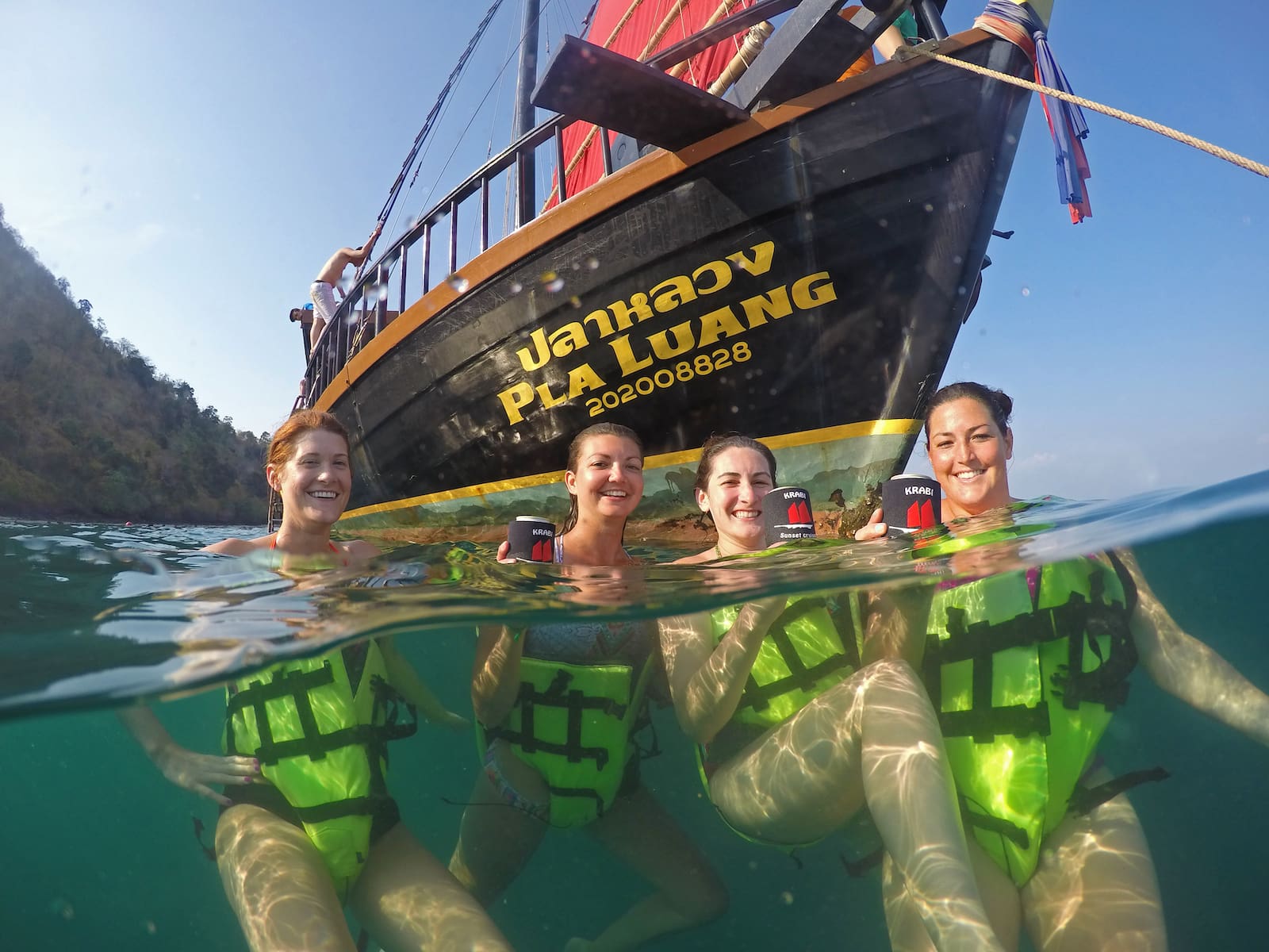 DCIM100GOPROG0183832.